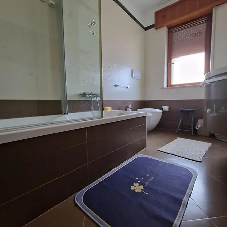 Апартаменты Vista Monte Retreat Реджо-ди-Калабрия